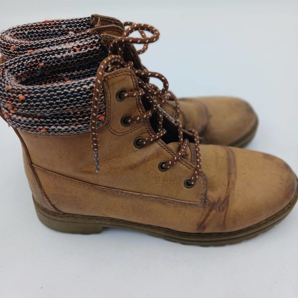 Austin Trading Co. Women's Lace Up Boots Size 9 D Ari‎ 157467